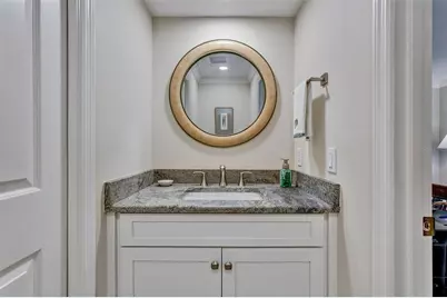 7913 Broadmoor Pines Boulevard, Sarasota, FL 34243 - Photo 14