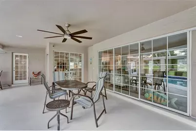 7913 Broadmoor Pines Boulevard, Sarasota, FL 34243 - Photo 6