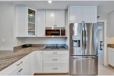 7913 Broadmoor Pines Boulevard, Sarasota, FL 34243 - Photo 26