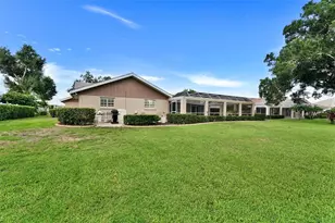 7913 Broadmoor Pines Blvd, Sarasota, FL 34243 - Photo 48