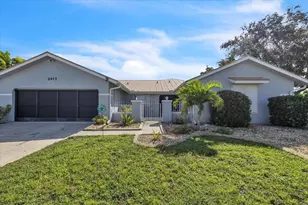 2417 Magdalina Dr, Punta Gorda, FL 33950 - Photo 2