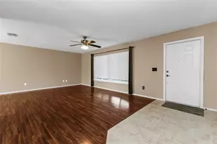 209 Rockwood St NW, Port Charlotte, FL 33952 - Photo 4
