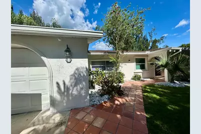 115 Rio De Paz, Port Charlotte, FL 33980 - Photo 2