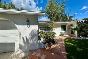 115 Rio De Paz, Port Charlotte, FL 33980 - Photo 2