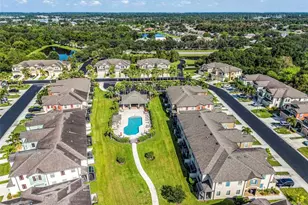 7826 52nd Terrace E, Bradenton, FL 34203 - Photo 2