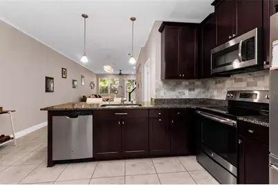 7826 52nd Terrace E, Bradenton, FL 34203 - Photo 6