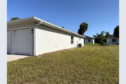 16443 Hillsborough Boulevard, Port Charlotte, FL 33954 - Photo 10