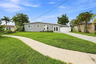 6488 Angle Pl, North Port, FL 34287 - Photo 22