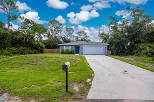 18346 Sagamore Ave, Port Charlotte, FL 33954 - Photo 12