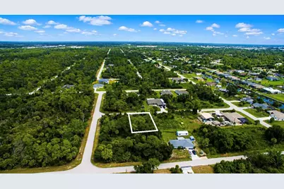 17199 Cliff Avenue, Port Charlotte, FL 33948 - Photo 4