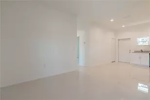 753 Pacific St, Lake Placid, FL 33852 - Photo 2