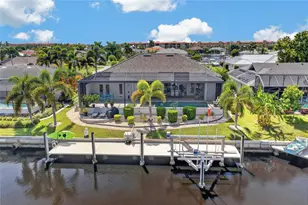 76 Hibiscus Dr, Punta Gorda, FL 33950 - Photo 2