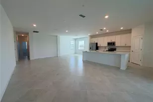 13037 Blackberry Ct, Venice, FL 34293 - Photo 6