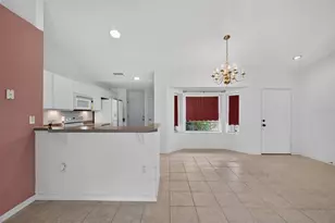 19735 SW 93rd Pl, Dunnellon, FL 34432 - Photo 10