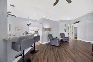632 Crossfield Cir, Venice, FL 34293 - Photo 8