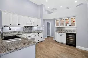 632 Crossfield Cir, Venice, FL 34293 - Photo 12