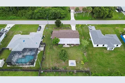 2678 Rock Creek Drive, Port Charlotte, FL 33948 - Photo 4
