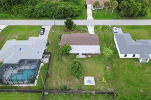 2678 Rock Creek Dr, Port Charlotte, FL 33948 - Photo 4