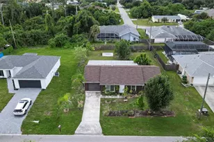 2678 Rock Creek Dr, Port Charlotte, FL 33948 - Photo 6