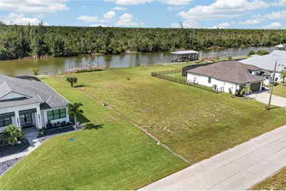 16652 Liggett Circle, Port Charlotte, FL 33981 - Photo 6