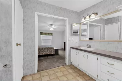 1000 Kings Highway #380, Port Charlotte, FL 33980 - Photo 28
