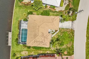 1352 Pine Siskin Dr, Punta Gorda, FL 33950 - Photo 4