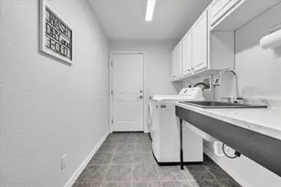 1240 Nora Ln, North Port, FL 34286 - Photo 58