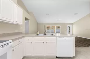 5570 Montego Ln, Port Charlotte, FL 33981 - Photo 6