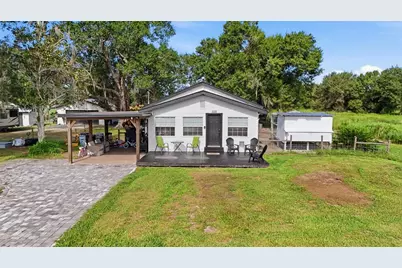 5135 SW Smith Avenue, Arcadia, FL 34266 - Photo 2