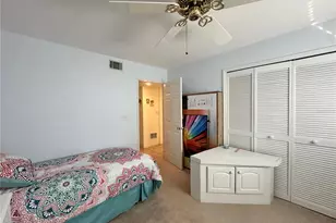 12274 SW Egret Cir, Lake Suzy, FL 34269 - Photo 22