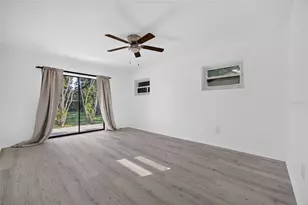 3917 Sawyerwood Rd, Sarasota, FL 34233 - Photo 20