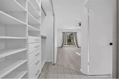 3917 Sawyerwood Road, Sarasota, FL 34233 - Photo 18