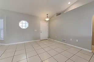 1322 Dragon Head Dr, Valrico, FL 33594 - Photo 4