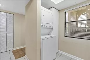 8445 Charter Club Cir, Fort Myers, FL 33919 - Photo 4