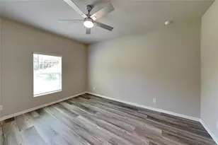 2440 Bronco Ln, North Port, FL 34287 - Photo 6