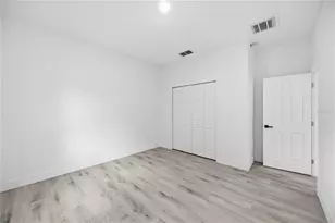 8533 Lancelot Ave, North Port, FL 34287 - Photo 16