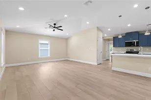 9417 Heartwellville Ave, Englewood, FL 34224 - Photo 12