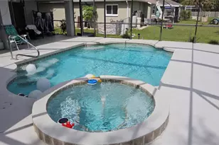 2522 Nanette Ln, North Port, FL 34286 - Photo 2
