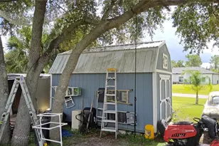 2522 Nanette Ln, North Port, FL 34286 - Photo 16