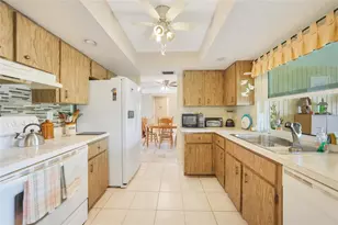 22554 Laika Ave, Port Charlotte, FL 33952 - Photo 8