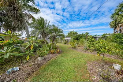 22554 Laika Avenue, Port Charlotte, FL 33952 - Photo 36