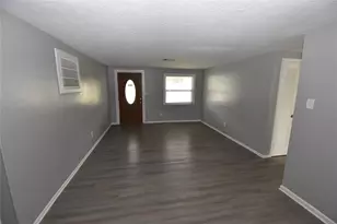11025 Pickering Ln, Port Richey, FL 34668 - Photo 4