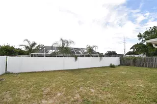 11025 Pickering Ln, Port Richey, FL 34668 - Photo 18
