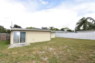 11025 Pickering Ln, Port Richey, FL 34668 - Photo 22