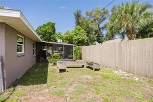 625 E Baffin Dr, Venice, FL 34293 - Photo 32