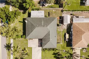 625 E Baffin Dr, Venice, FL 34293 - Photo 40