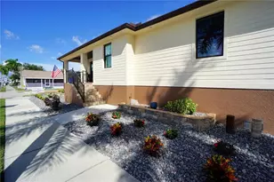 301 Goldstein St, Punta Gorda, FL 33950 - Photo 6