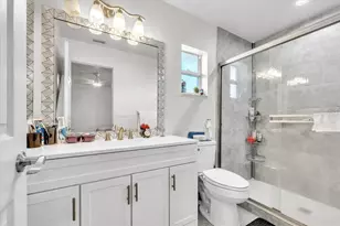 405/407 NE 24th Ave, Cape Coral, FL 33909 - Photo 12