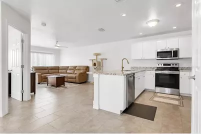 405/407 NE 24th Avenue, Cape Coral, FL 33909 - Photo 4