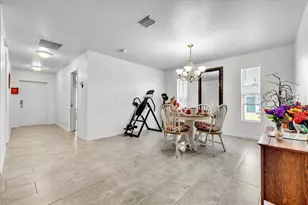 405/407 NE 24th Ave, Cape Coral, FL 33909 - Photo 8